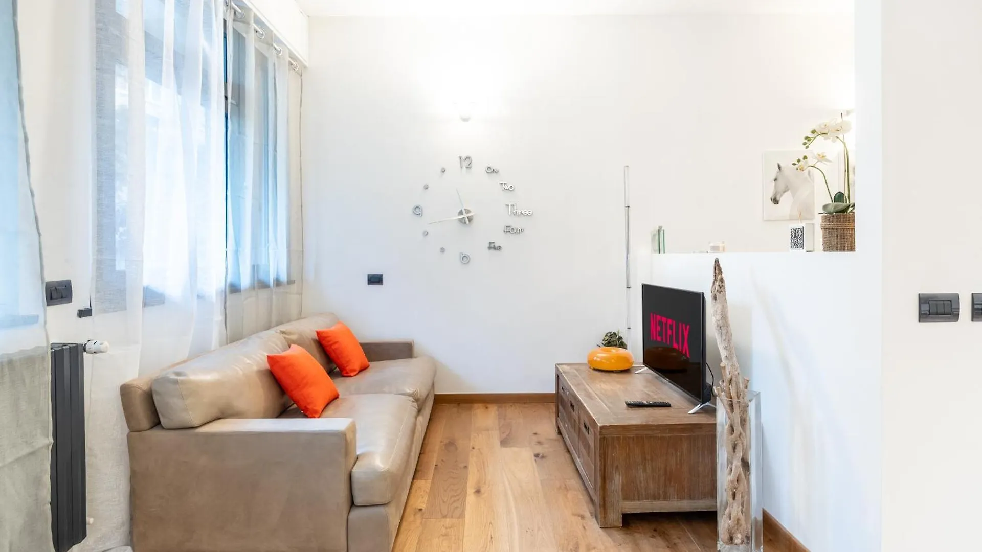Apartment Exclusive Suite1- Vicino Metro, Citylife, Stadio San Siro E Fiera Milan Italy