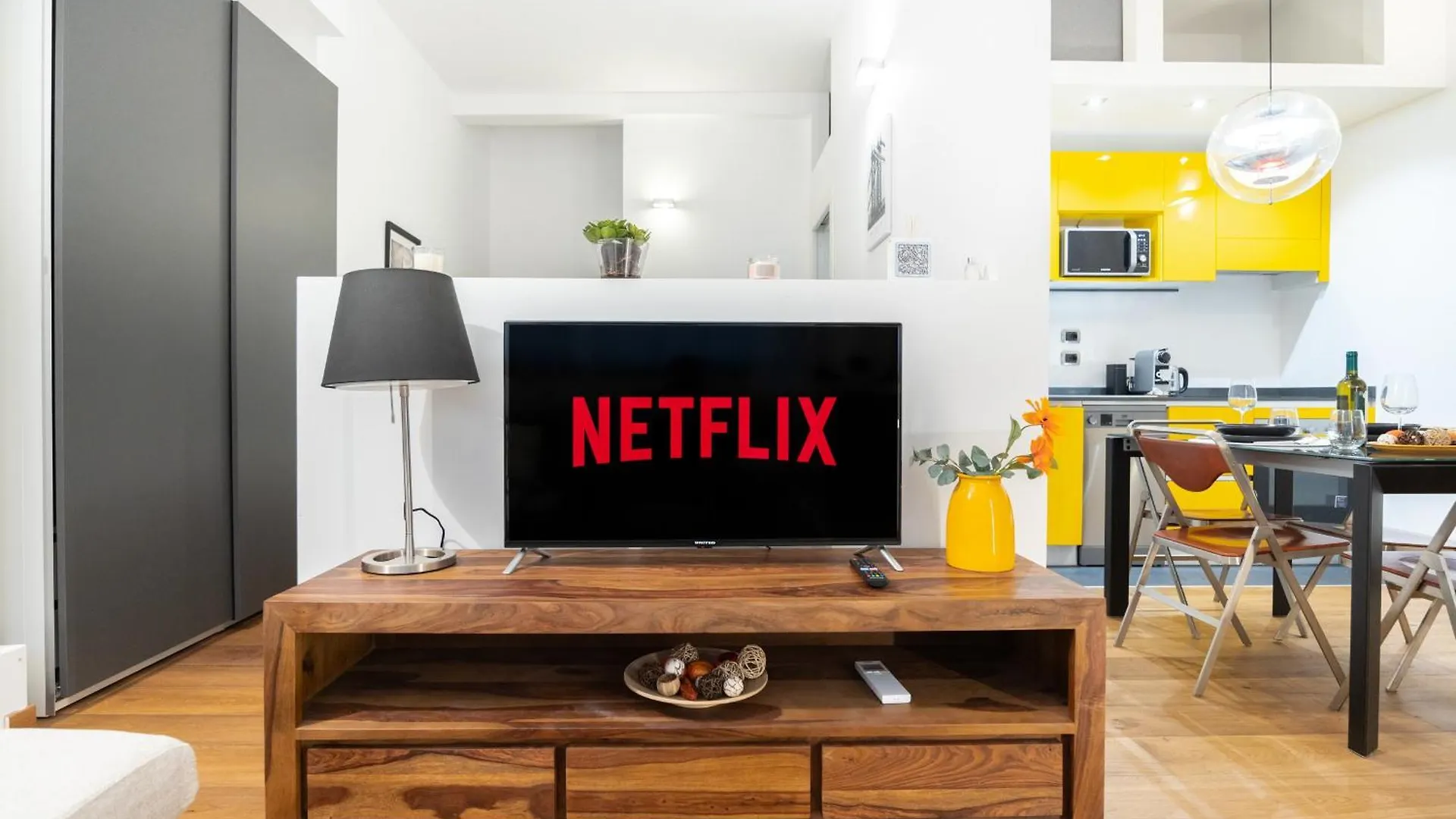 Apartment Exclusive Suite1- Vicino Metro, Citylife, Stadio San Siro E Fiera Milan