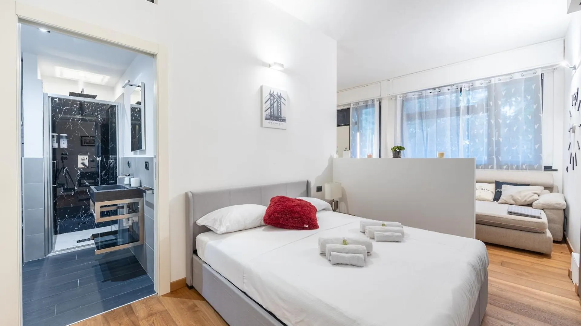 Apartment Exclusive Suite1- Vicino Metro, Citylife, Stadio San Siro E Fiera Milan